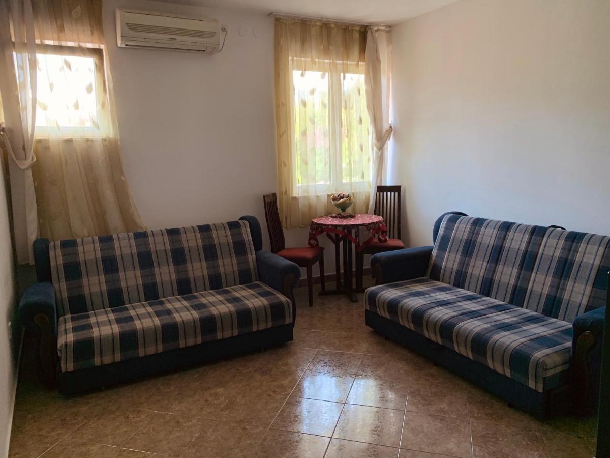 Apartmani Mina Herceg Novi Exteriér fotografie