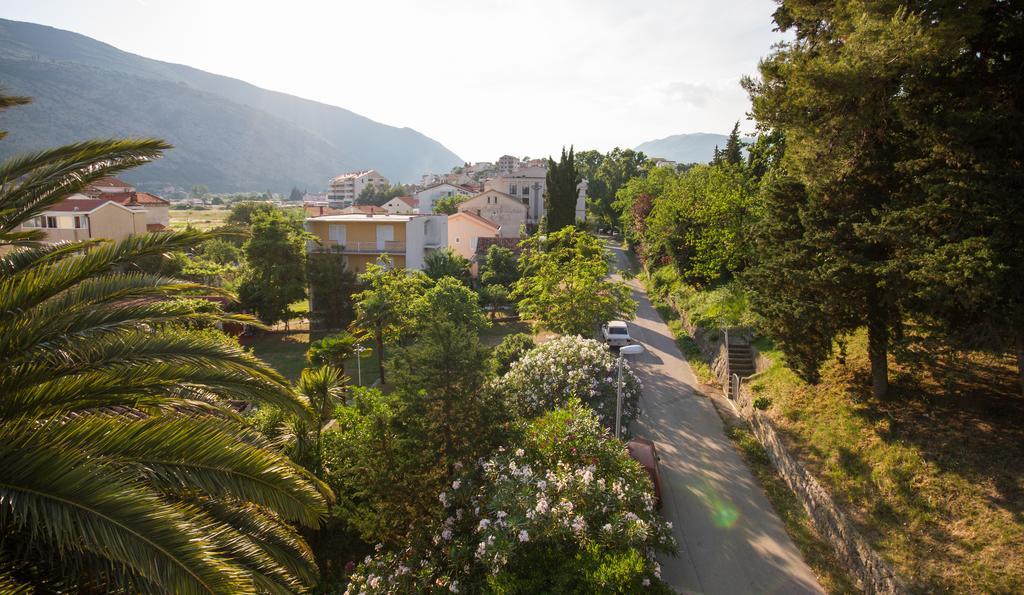 Apartmani Mina Herceg Novi Exteriér fotografie