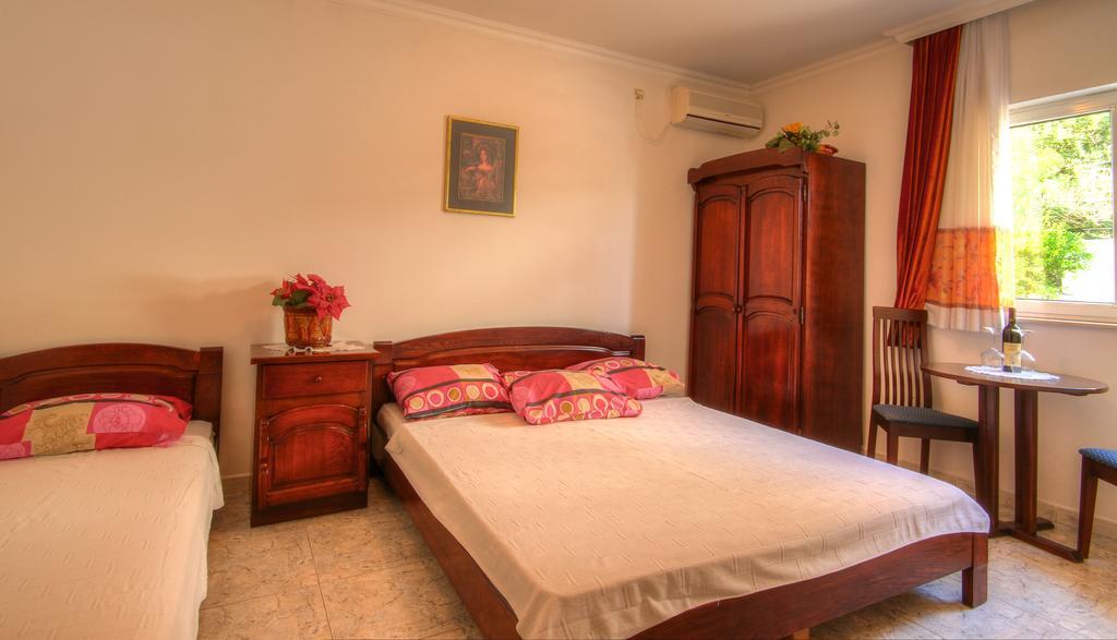 Apartmani Mina Herceg Novi Pokoj fotografie